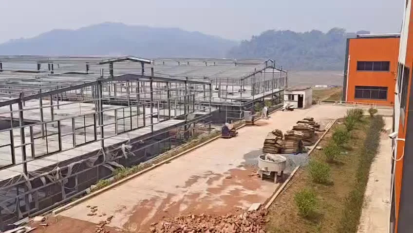 ພາບອາຄານໂຄງການບໍ່ເຕັນໃນໄລຍະກໍ່ສ້າງ